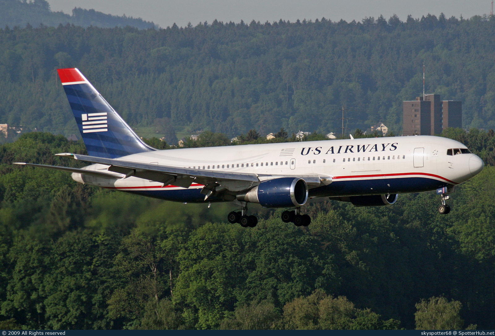 Photo of N245AY - Boeing 767-201(ER) operated by US Airways