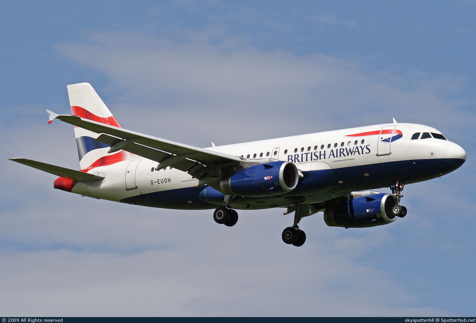 Photo of G-EUOH - Airbus A319-131 operated by British Airways