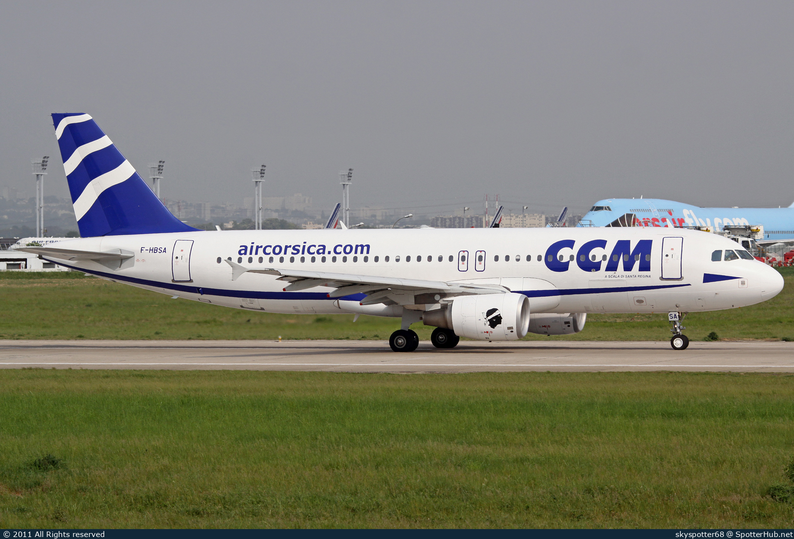Photo of F-HBSA - Airbus A320-216 operated by CCM Airlines