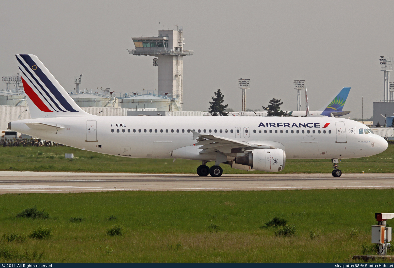 Photo of F-GHQL - Airbus A320-211 operated by Air France