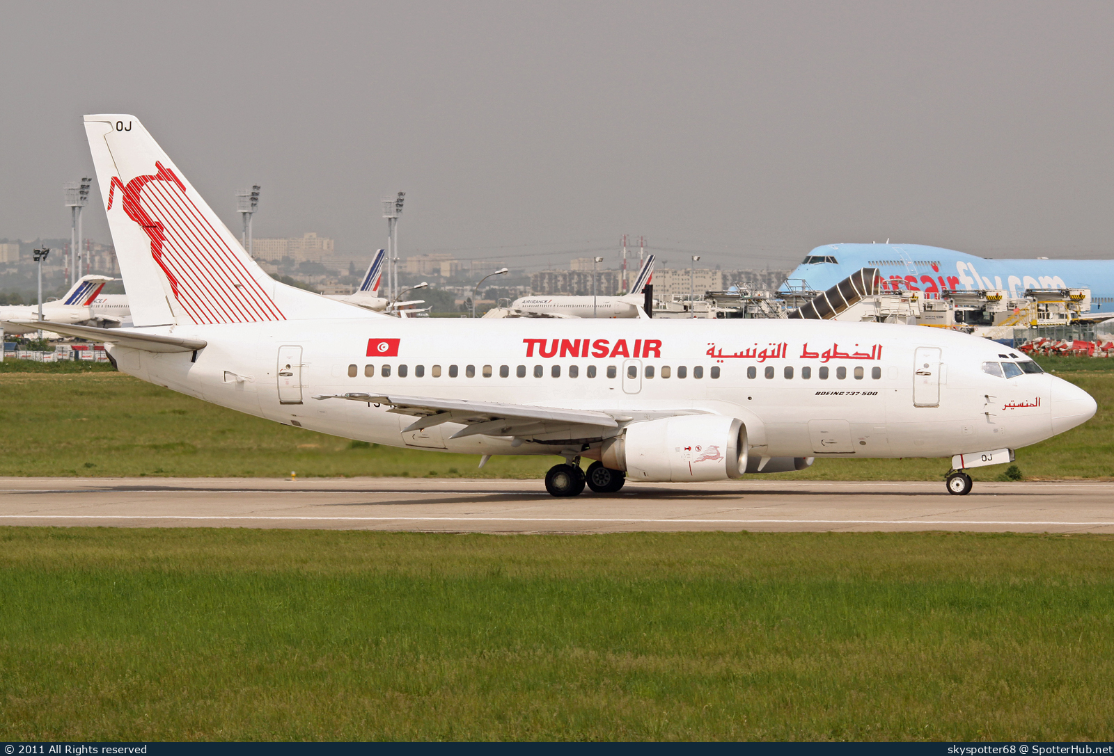 Photo of TS-IOJ - Boeing 737-5H3 operated by Tunisair