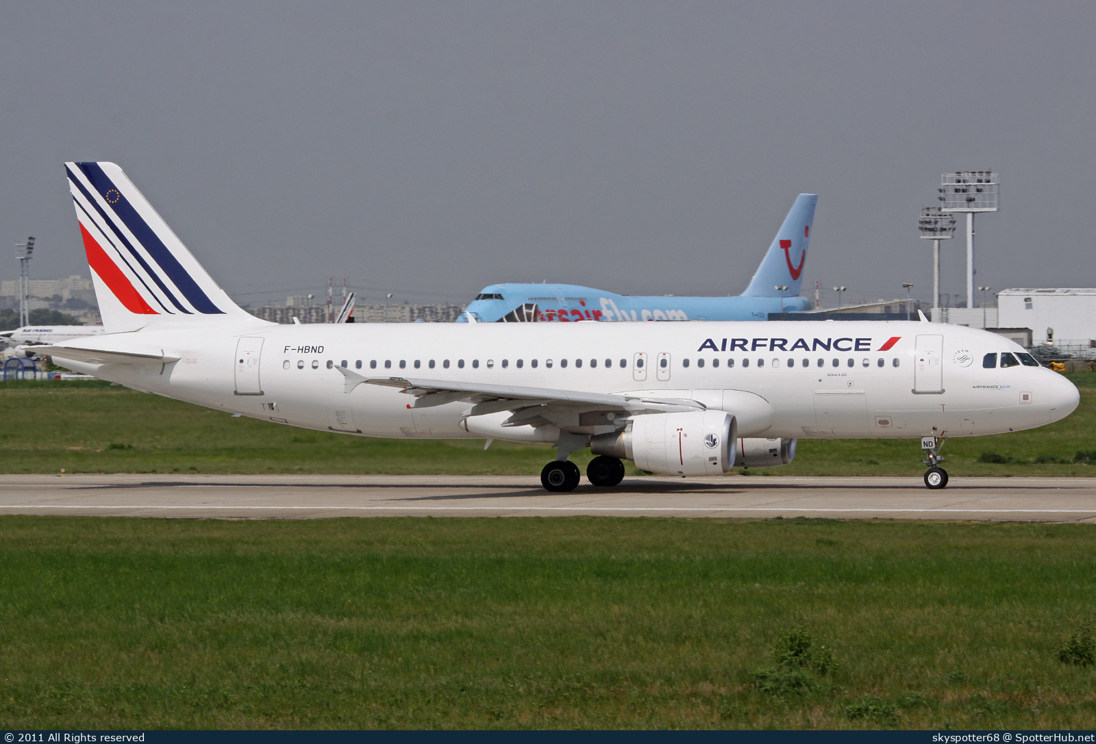 Photo of F-HBND - Airbus A320-214 operated by Air France