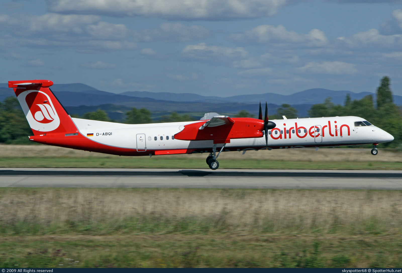 Photo of D-ABQI - Bombardier DHC-8-402 Dash 8 Q400 operated by Air Berlin (opb LGW Luftfahrtgesellschaft Walter)