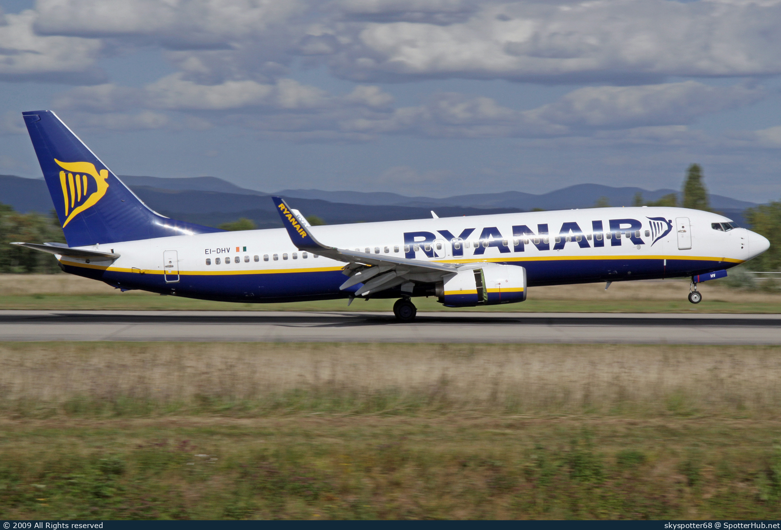 Photo of EI-DHV - Boeing 737-8AS operated by Ryanair