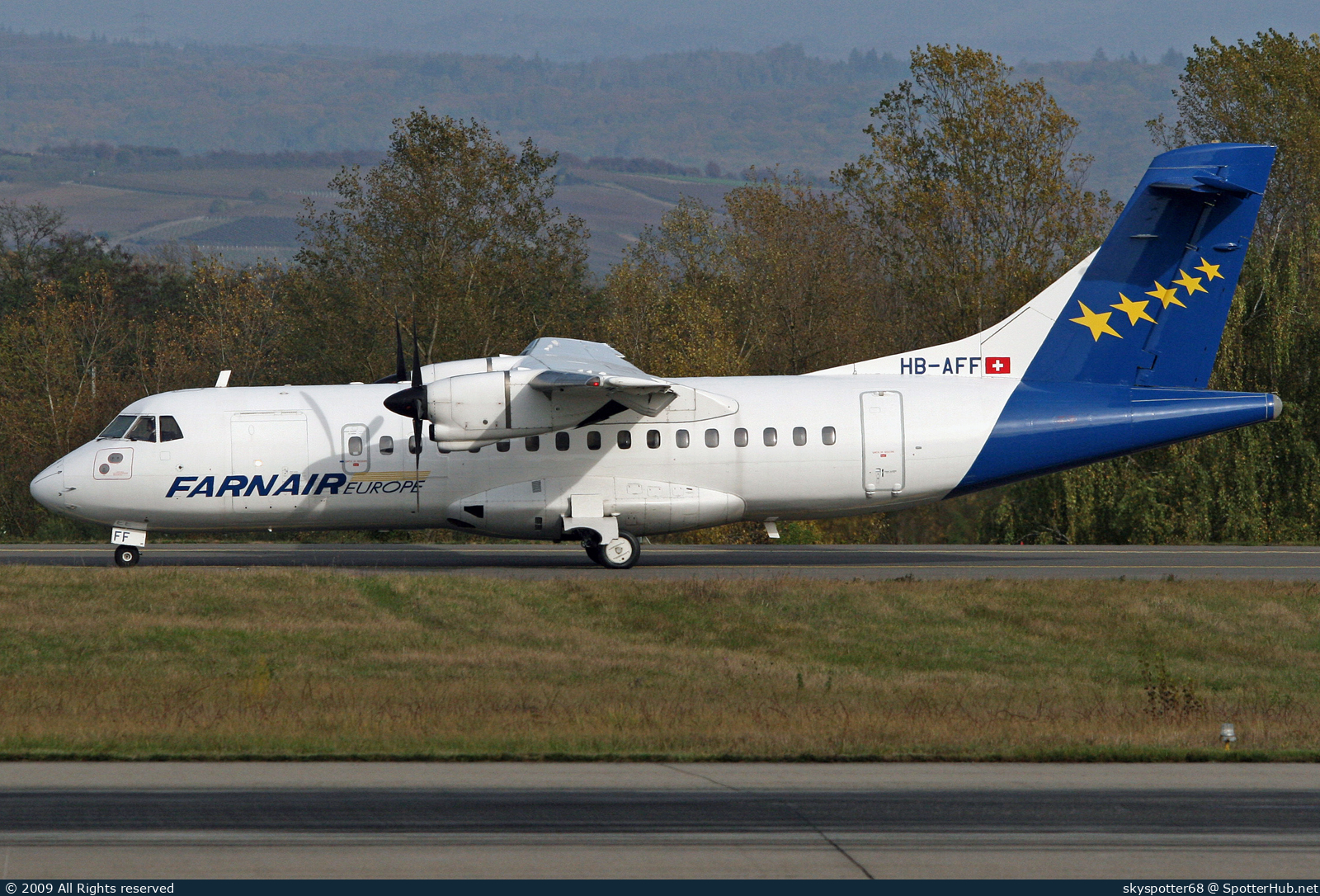 Photo of HB-AFF - ATR 42-320 operated by Farnair Switzerland
