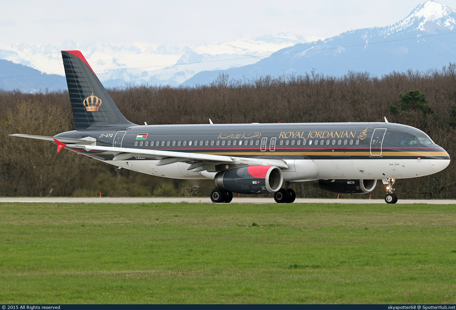 Photo of JY-AYQ - Airbus A320-232 operated by Royal Jordanian Airlines