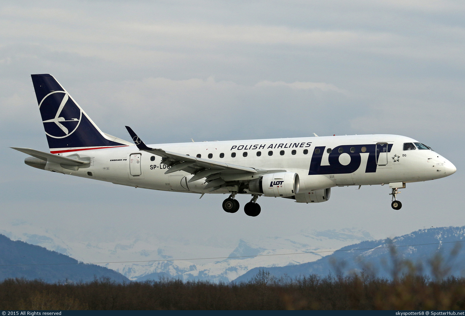 Photo of SP-LDG - Embraer ERJ-170LR operated by LOT Polish Airlines