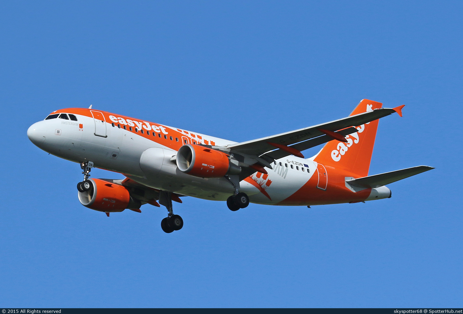 Photo of G-EZDN - Airbus A319-111 operated by easyJet