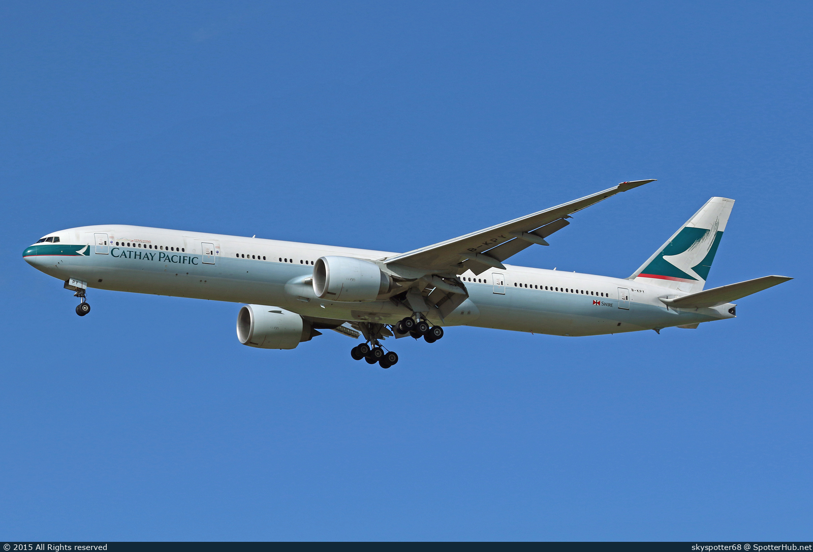 Photo of B-KPY - Boeing 777-367(ER) operated by Cathay Pacific Airways
