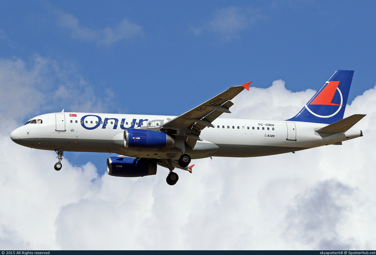 Photo of TC-OBN - Airbus A320-232 operated by Onur Air
