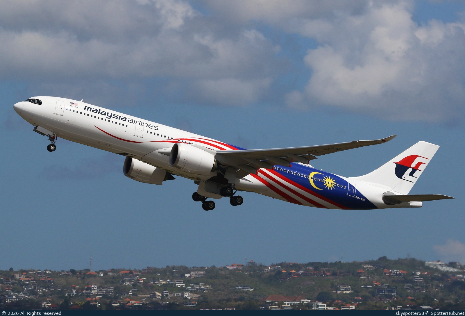 Photo of 9M-MNL - Airbus A330-941 operated by Malaysia Airlines
