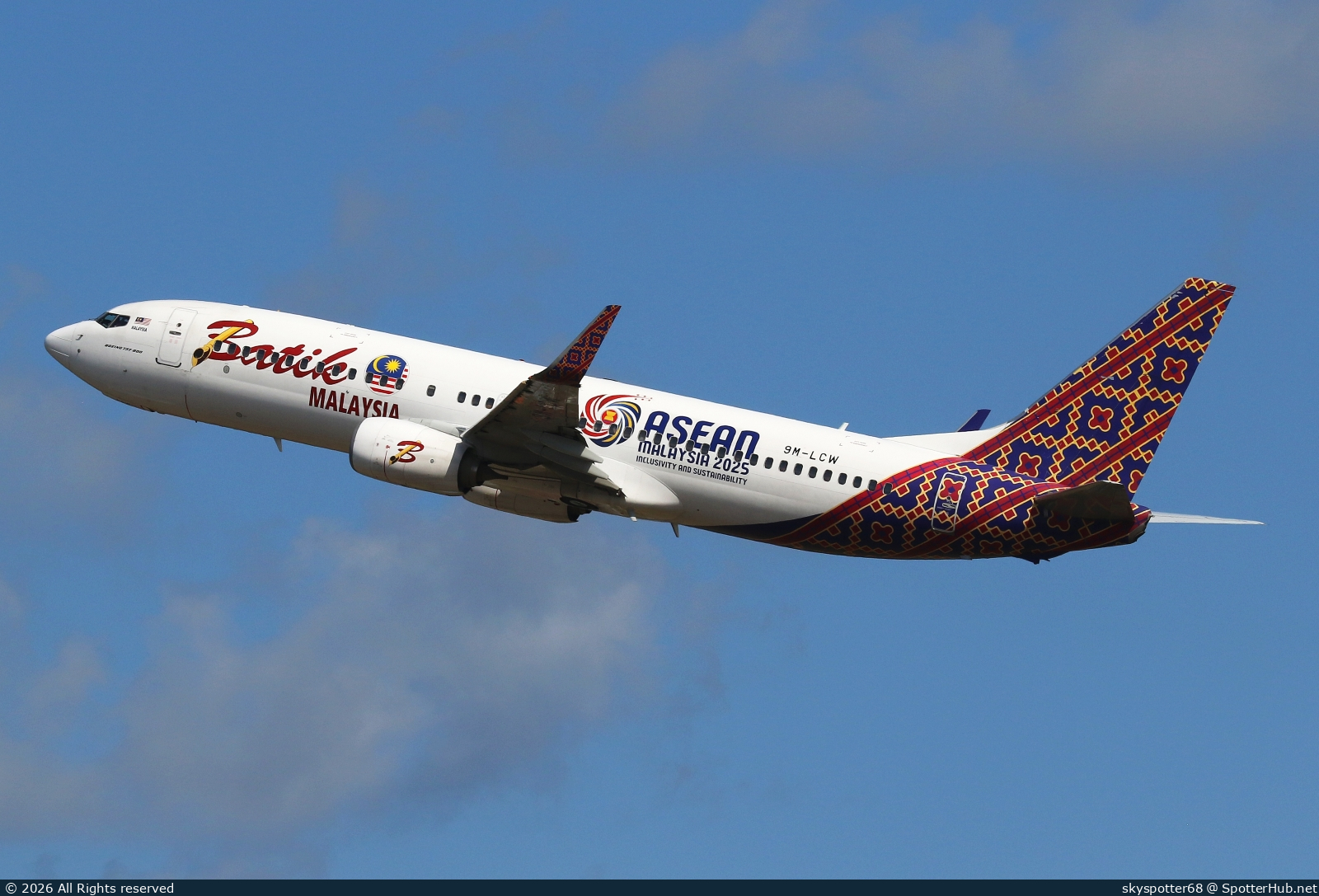 Photo of 9M-LCW - Boeing 737-8U3 operated by Batik Air Malaysia