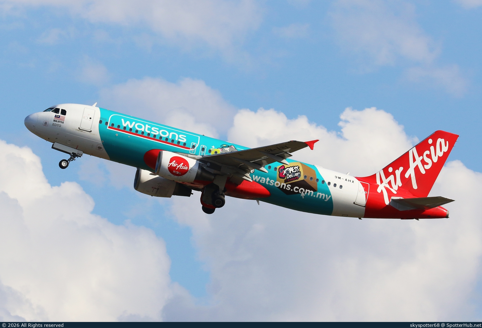 Photo of 9M-AHX - Airbus A320-216 operated by AirAsia