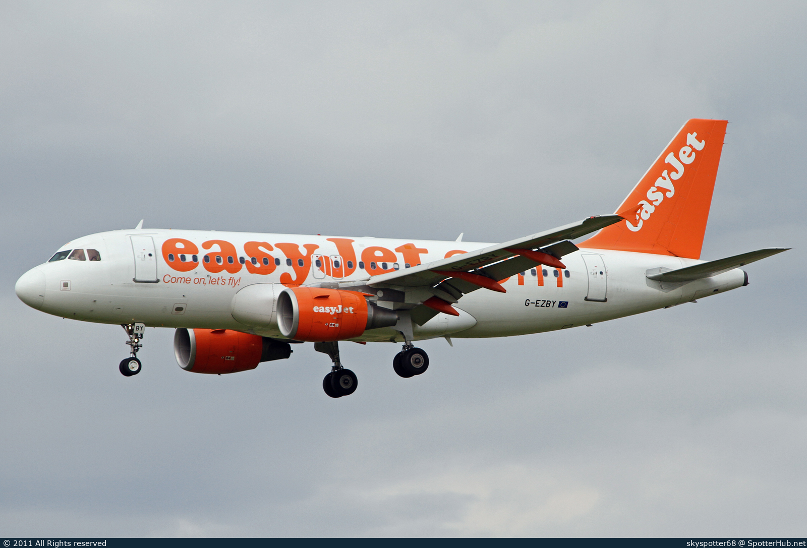 Photo of G-EZBY - Airbus A319-111 operated by easyJet