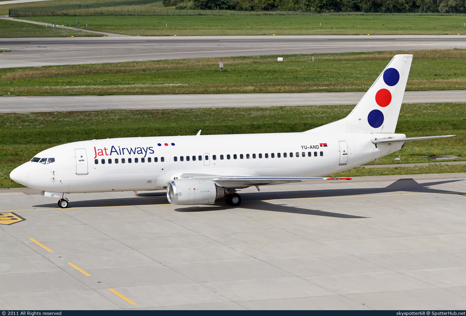 Photo of YU-AND - Boeing 737-3H9 operated by Jat Airways