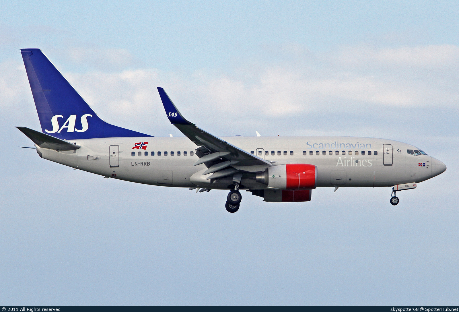 Photo of LN-RRB - Boeing 737-783 operated by SAS Scandinavian Airlines