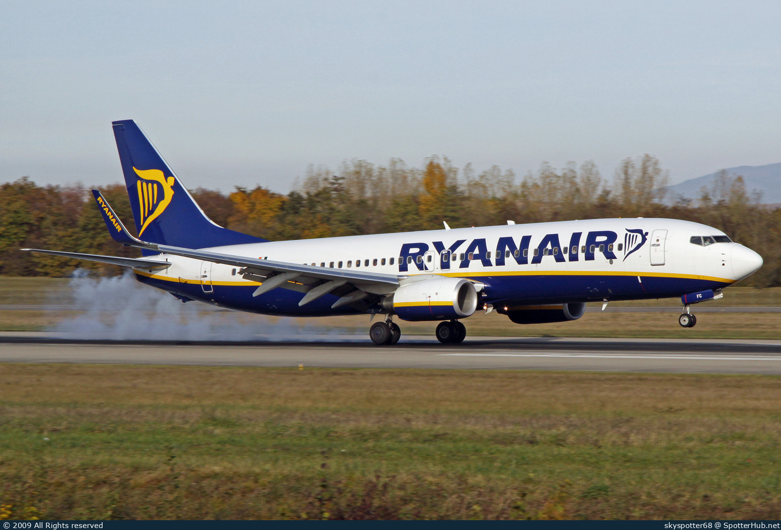 Photo of EI-EFC - Boeing 737-8AS operated by Ryanair