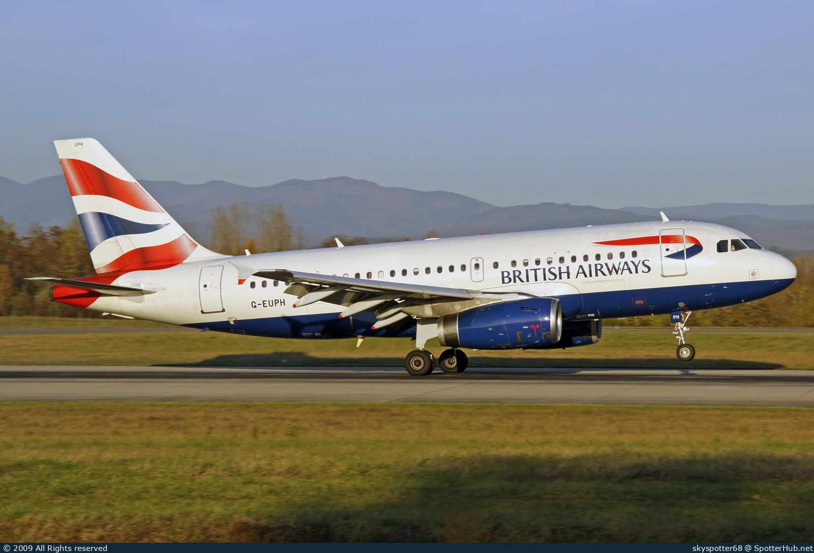 Photo of G-EUPH - Airbus A319-131 operated by British Airways