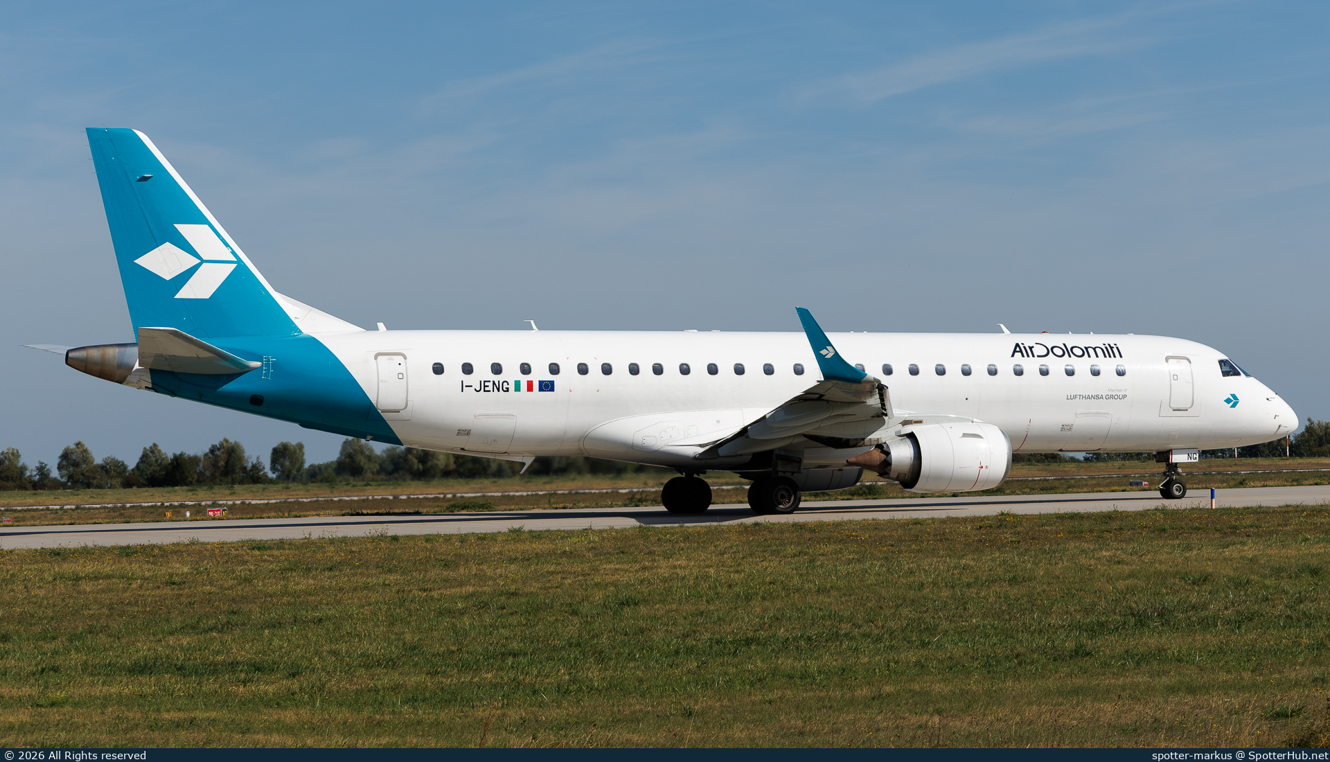 Photo of I-JENG - Embraer ERJ-190LR operated by Air Dolomiti