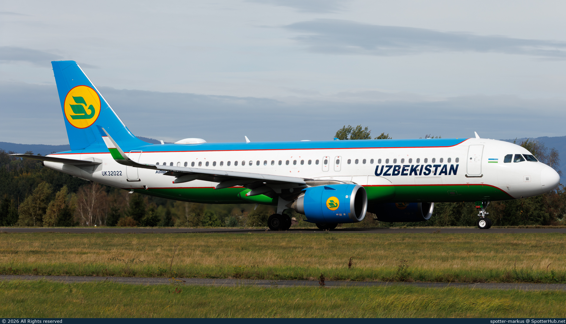 Photo of UK32022 - Airbus A320-251N operated by Uzbekistan Airways