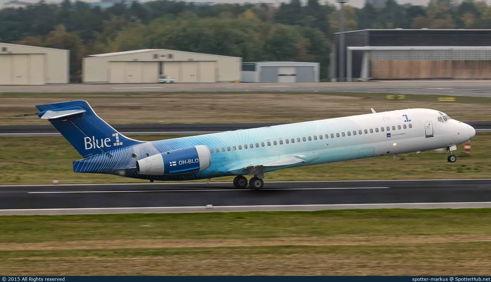 Photo of OH-BLO - Boeing 717-2K9 operated by Blue1