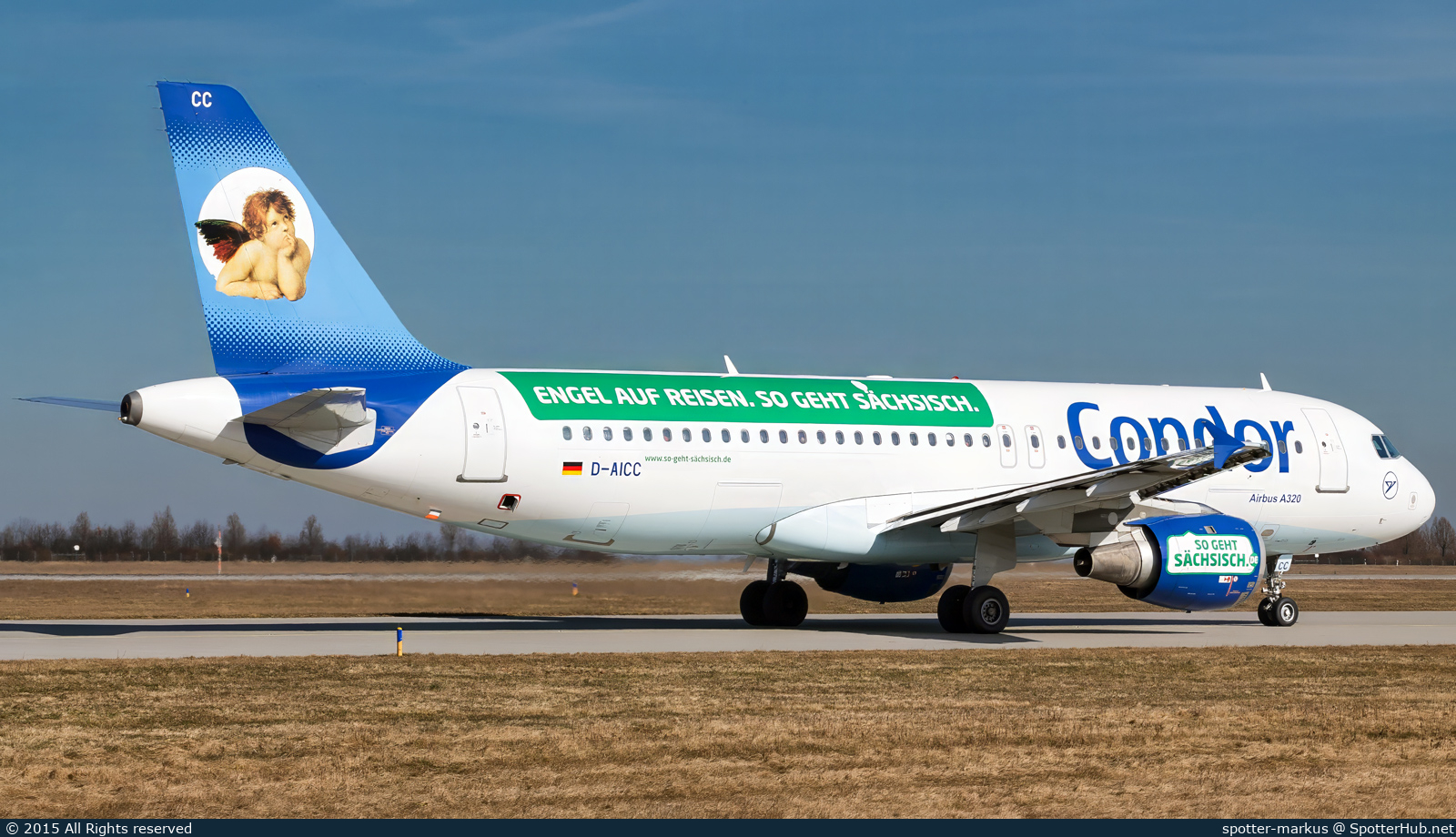 Photo of D-AICC - Airbus A320-212 operated by Condor