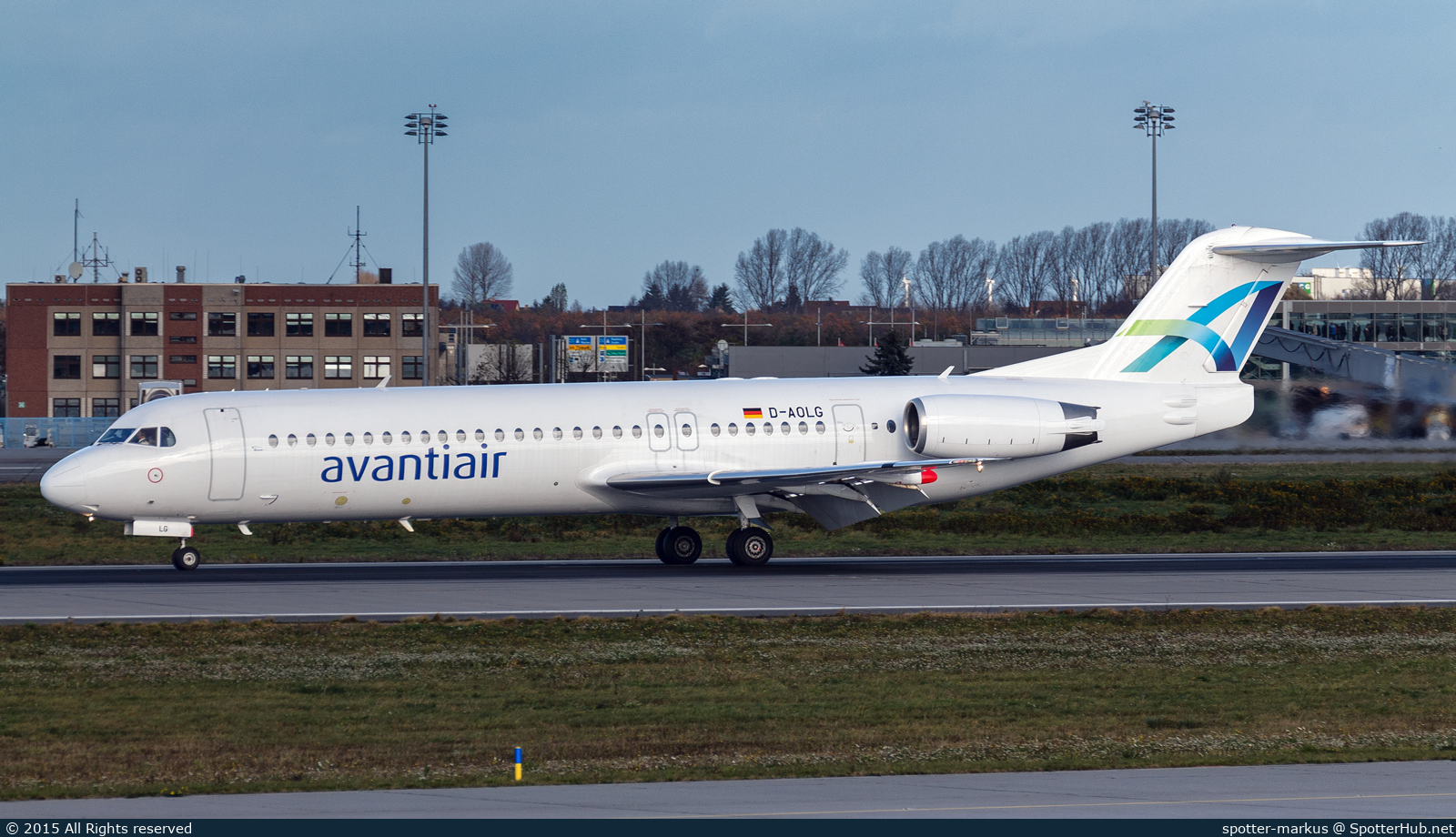 Photo of D-AOLG - Fokker 100 operated by Avanti Air