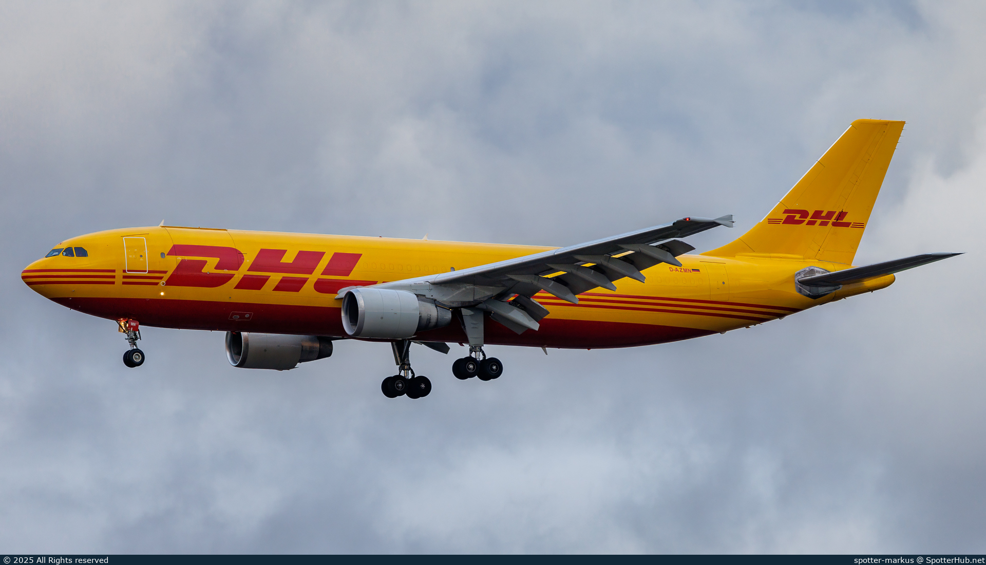 Photo of D-AZMN - Airbus A300B4-622R(F) operated by European Air Transport