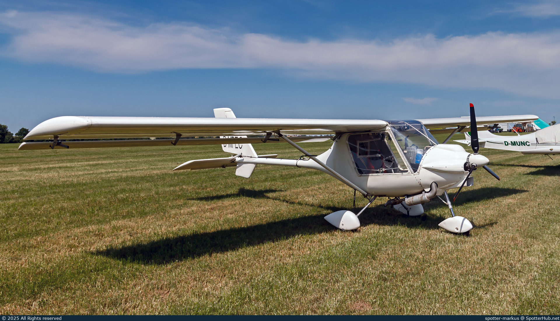 Photo of D-MPEC - Fly Synthesis Storch HS operated by Private