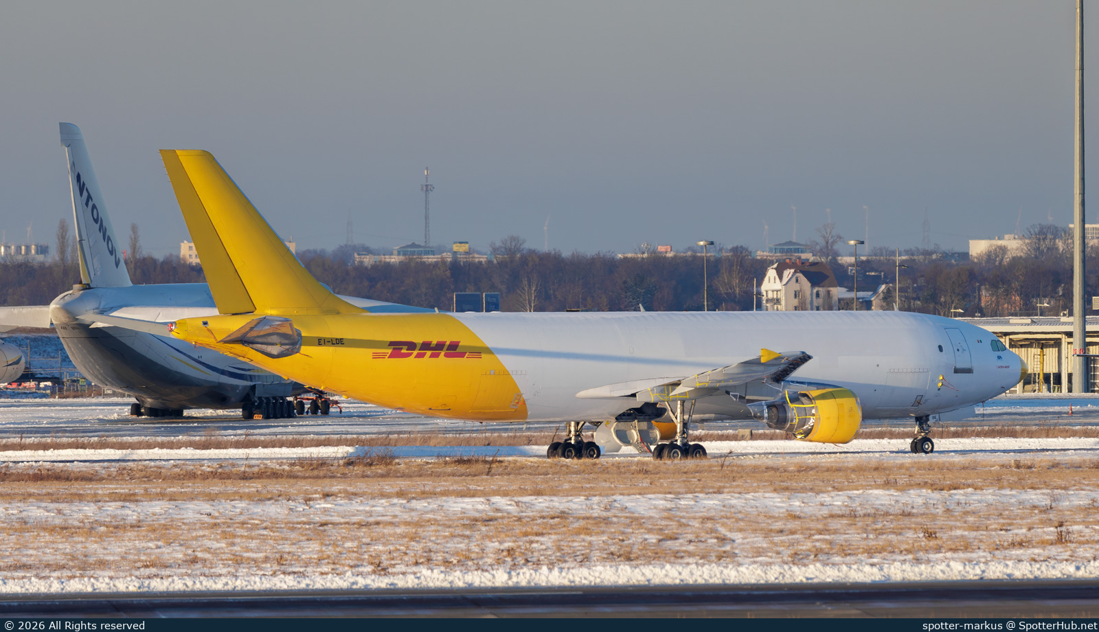 Photo of EI-LDE - Airbus A300F4-605R operated by ASL Airlines Ireland