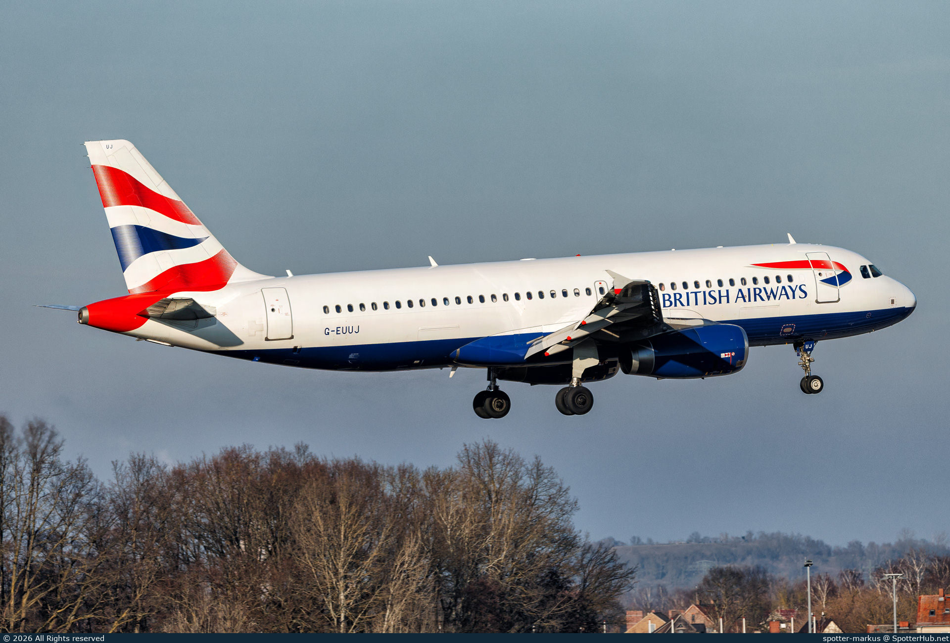 Photo of G-EUUJ - Airbus A320-232 operated by British Airways