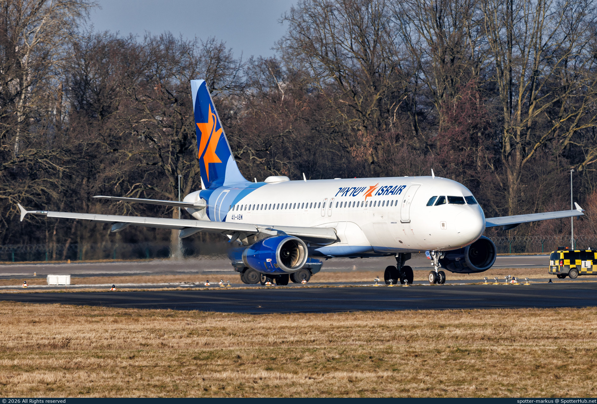 Photo of 4X-ABW - Airbus A320-232 operated by Israir