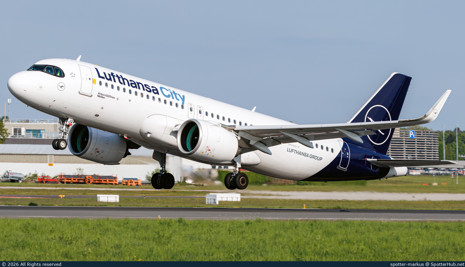 Photo of D-AIJQ - Airbus A320-271N operated by Lufthansa City Airlines