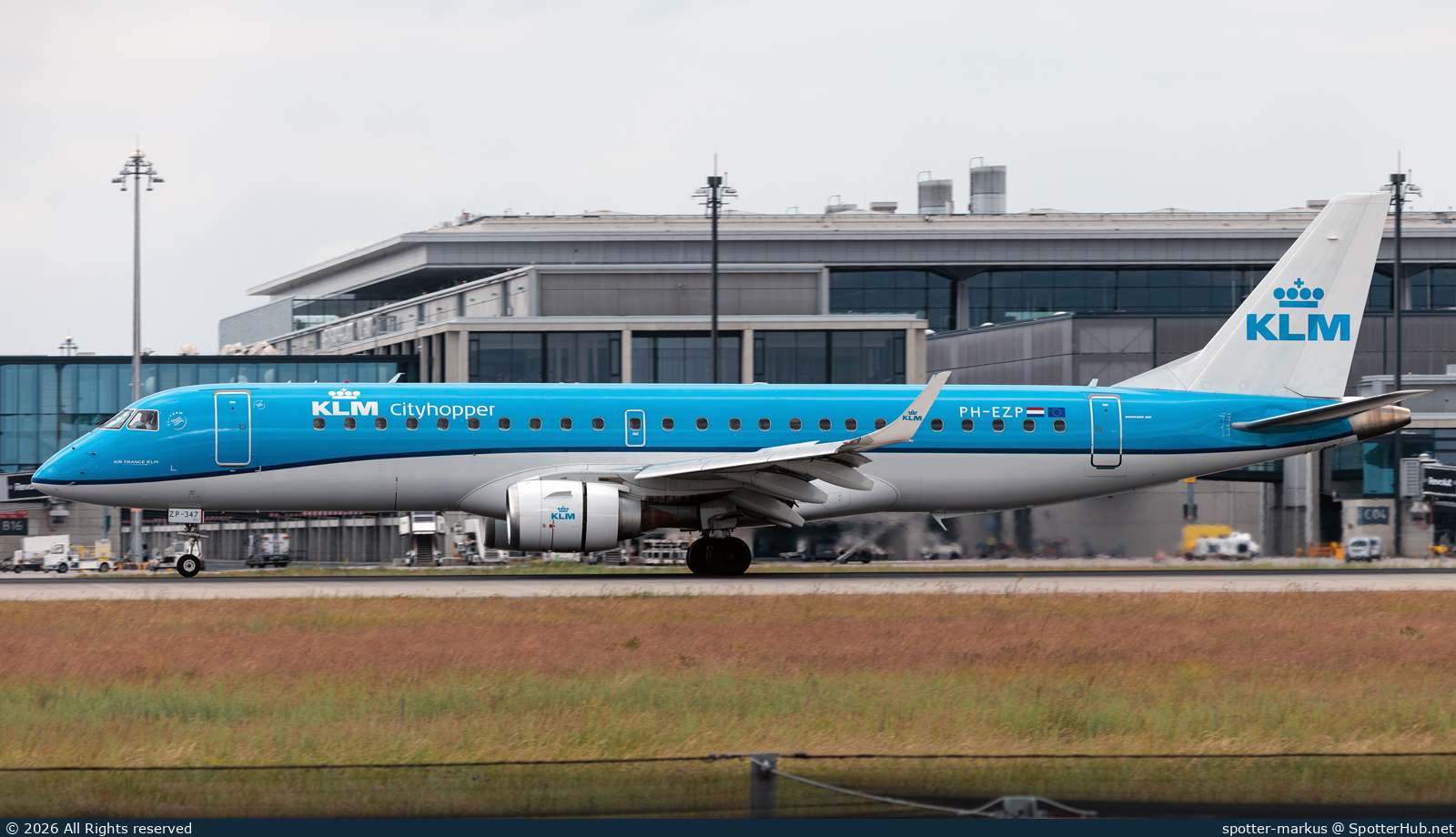Photo of PH-EZP - Embraer ERJ-190STD operated by KLM Cityhopper