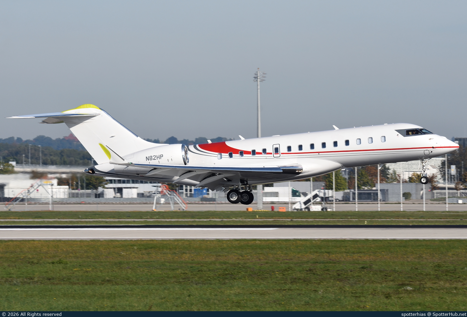 Photo of N82HP - Bombardier Global 6500 operated by TTI Techtronic Industries