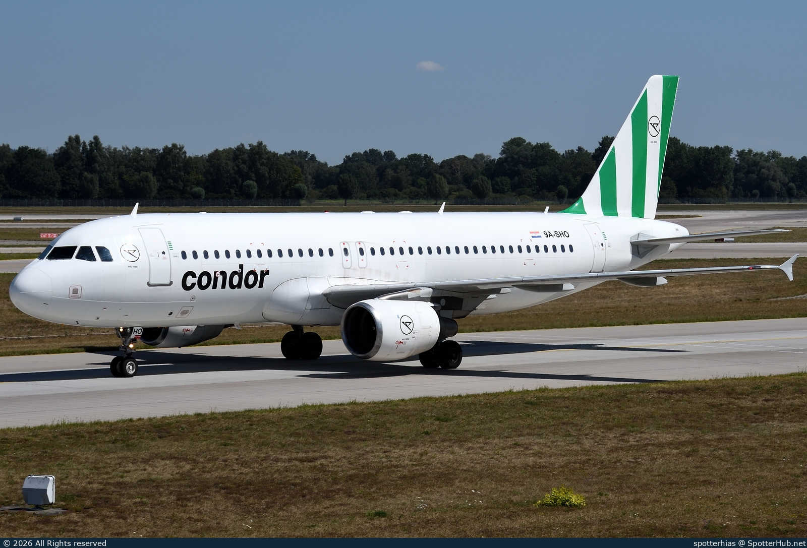 Photo of 9A-SHO - Airbus A320-214 operated by Condor (opb Fly Air41 Airways)