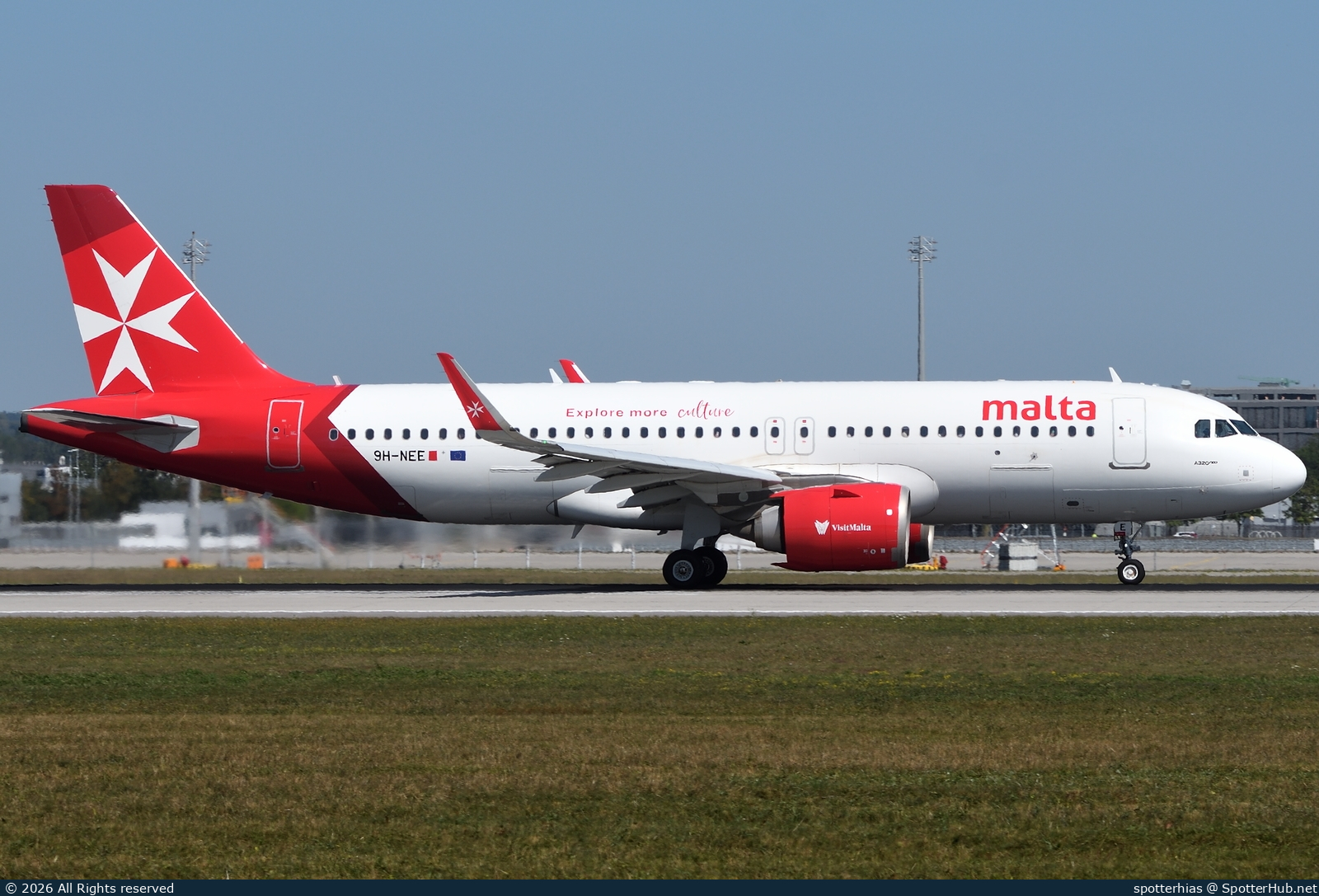 Photo of 9H-NEE - Airbus A320-251N operated by KM Malta Airlines