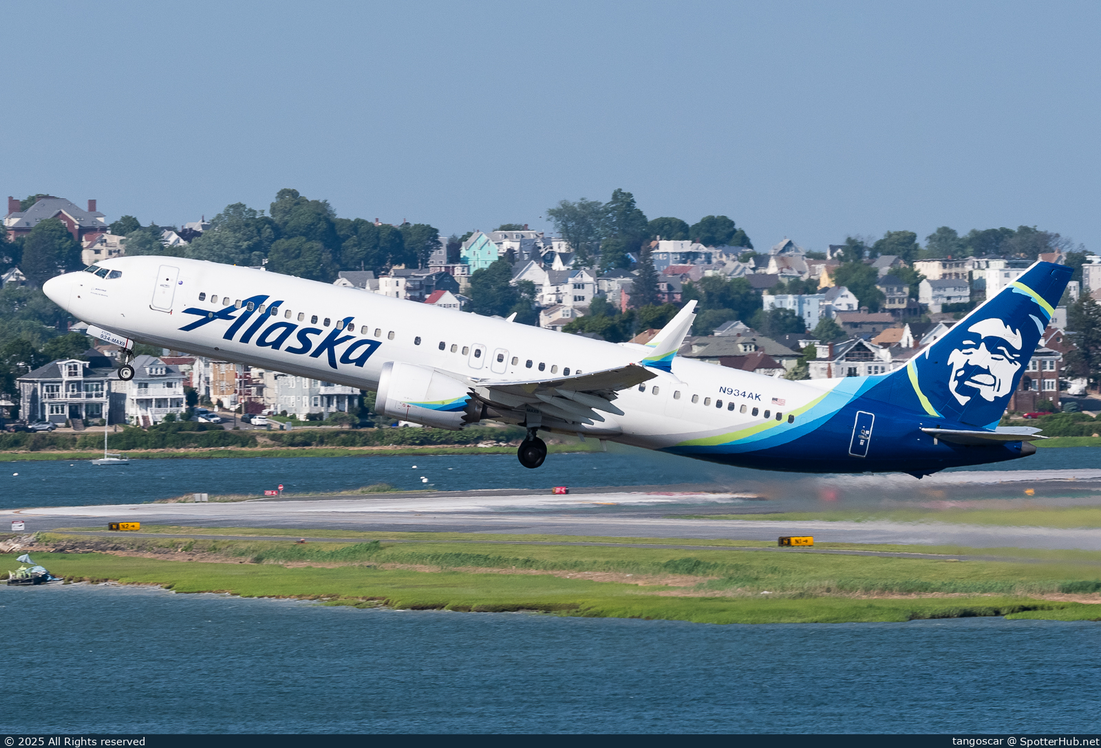 Photo of N934AK - Boeing 737 MAX 9 operated by Alaska Airlines