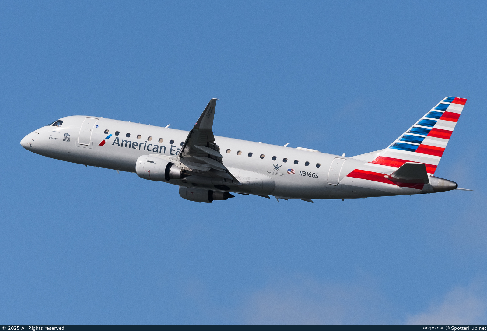 Photo of N316GS - Embraer ERJ-175LR operated by American Eagle (opb Envoy Air)