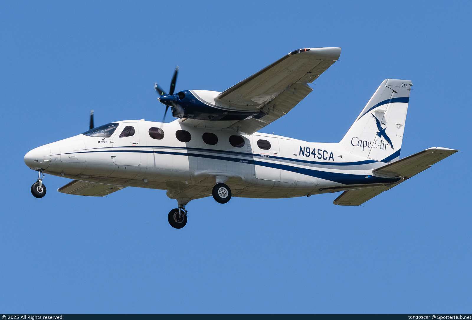 Photo of N945CA - Tecnam P2012 Traveller operated by Cape Air