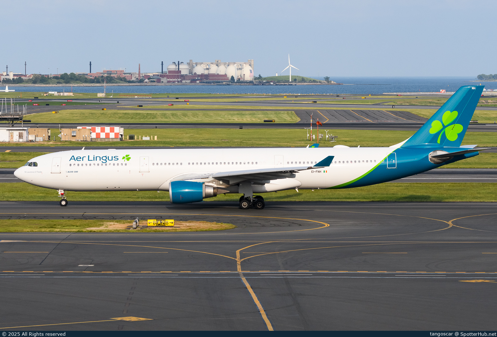 Photo of EI-FNH - Airbus A330-302 operated by Aer Lingus