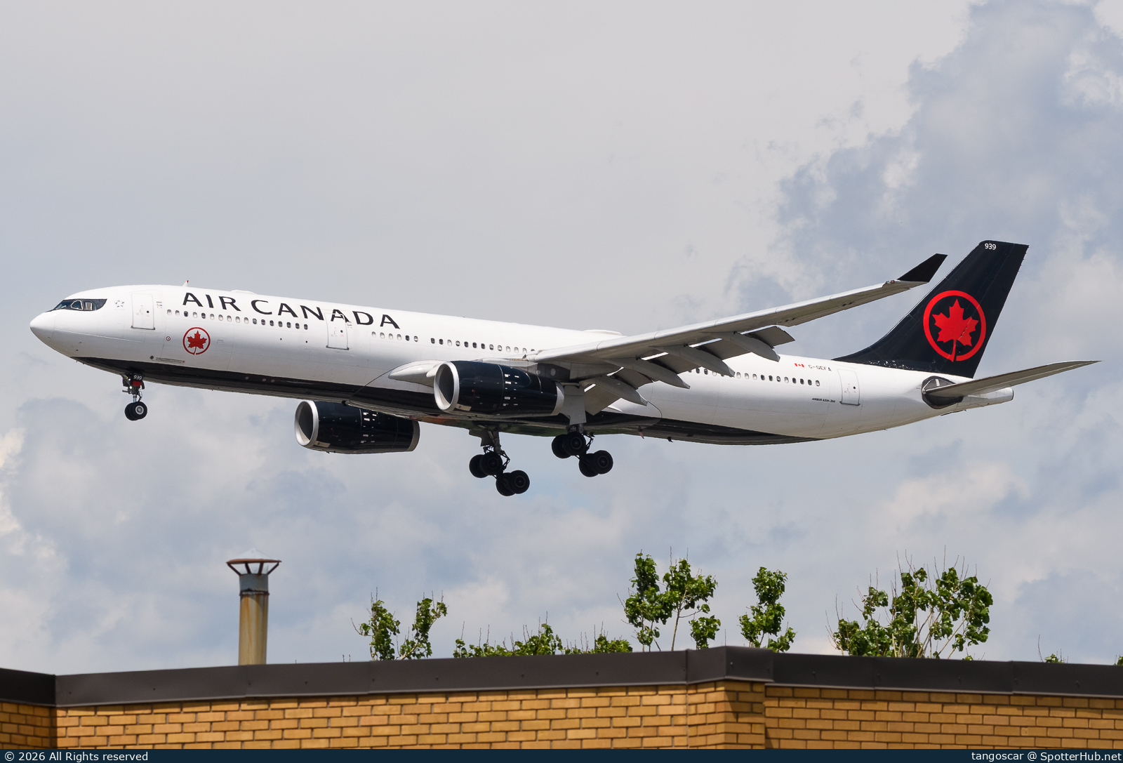 Photo of C-GEFA - Airbus A330-343 operated by Air Canada