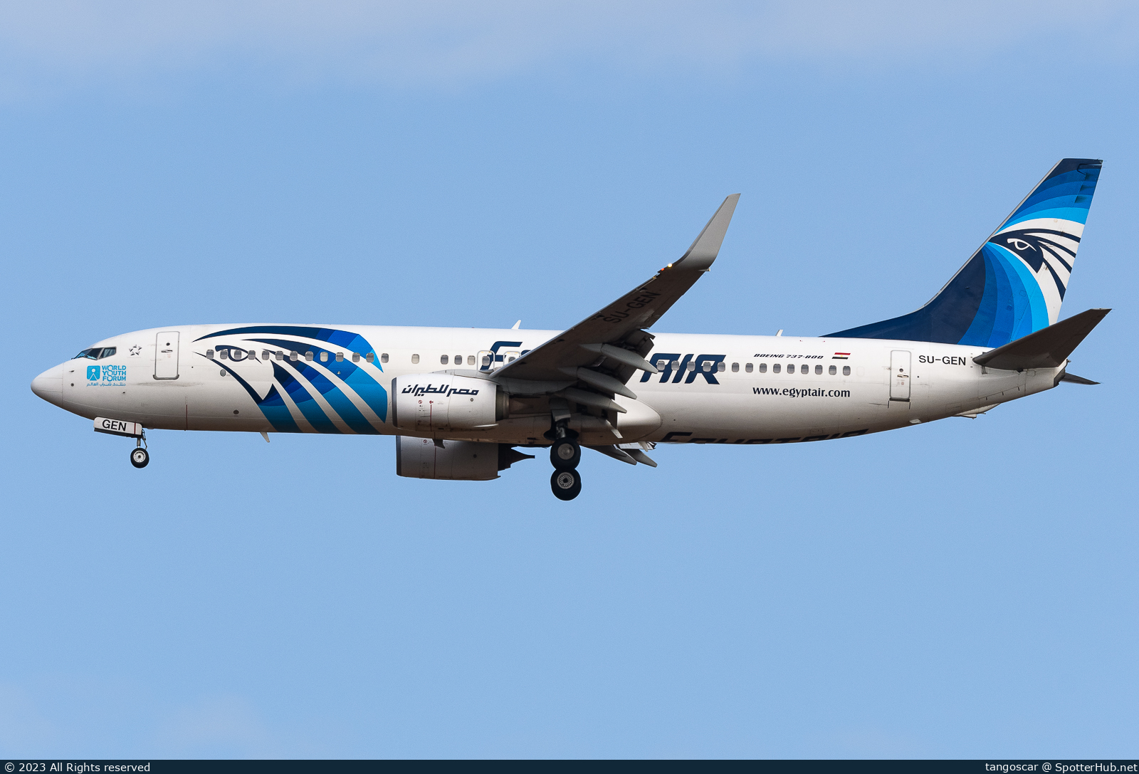 Photo of SU-GEN - Boeing 737-866 operated by Egyptair