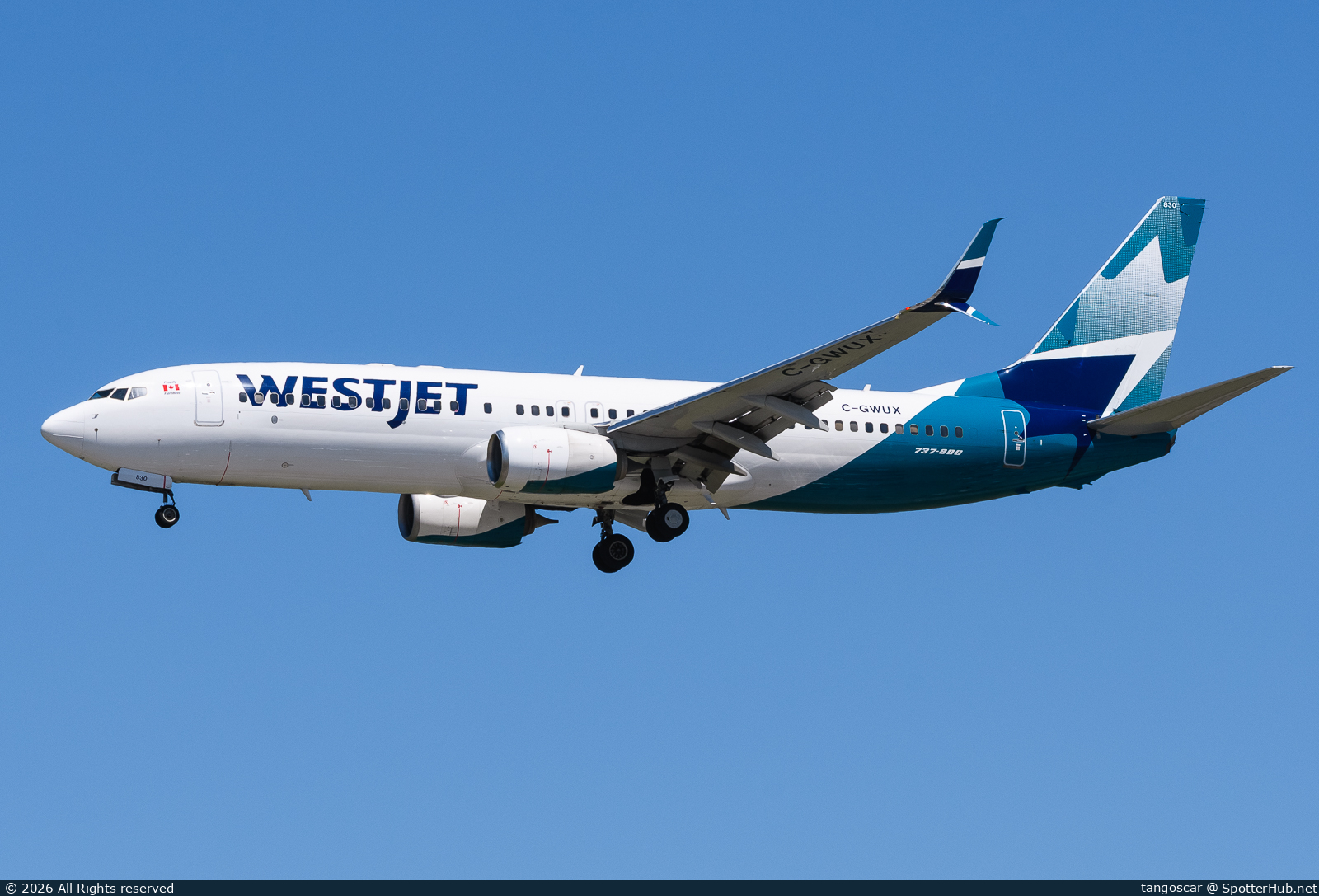 Photo of C-GWUX - Boeing 737-8CT operated by WestJet Airlines