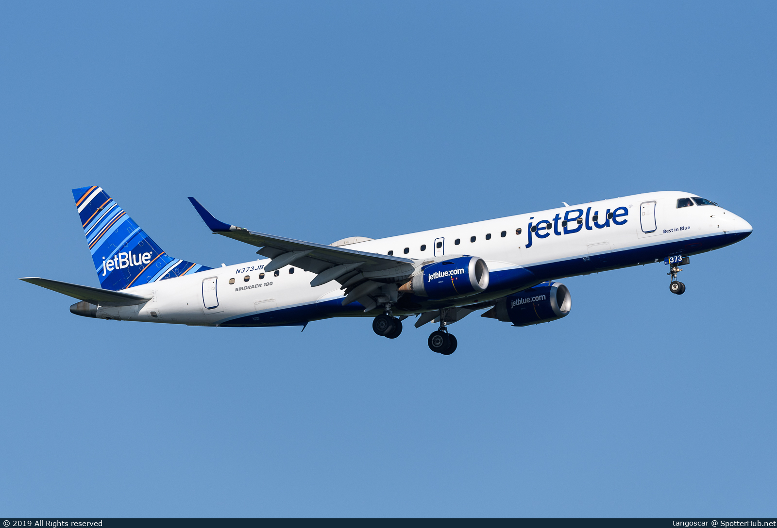 Photo of N373JB - Embraer ERJ-190AR operated by jetBlue Airways