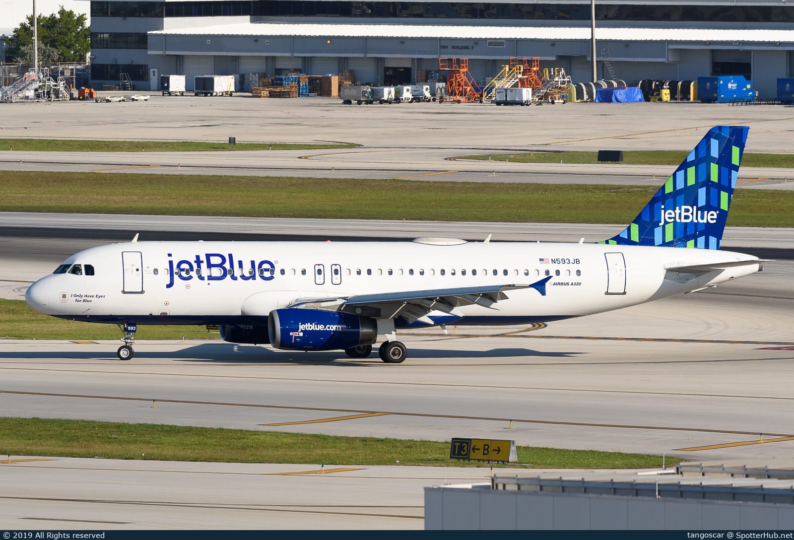 Photo of N593JB - Airbus A320-232 operated by jetBlue Airways