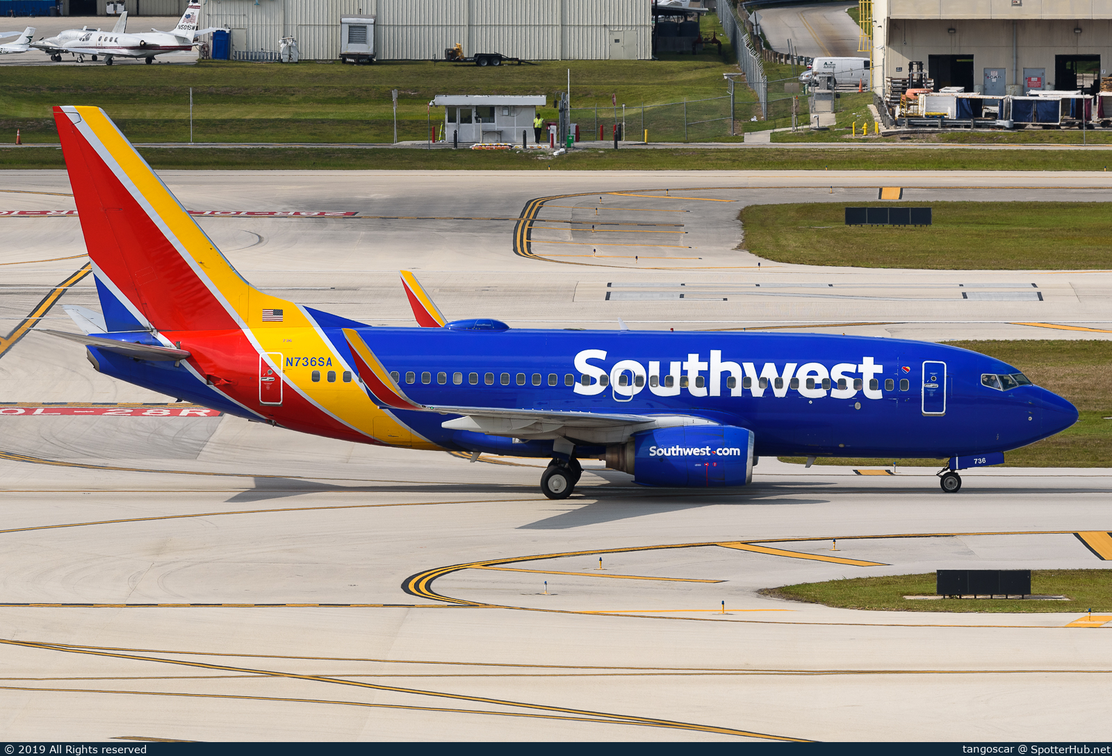 Photo of N736SA - Boeing 737-7H4 operated by Southwest Airlines