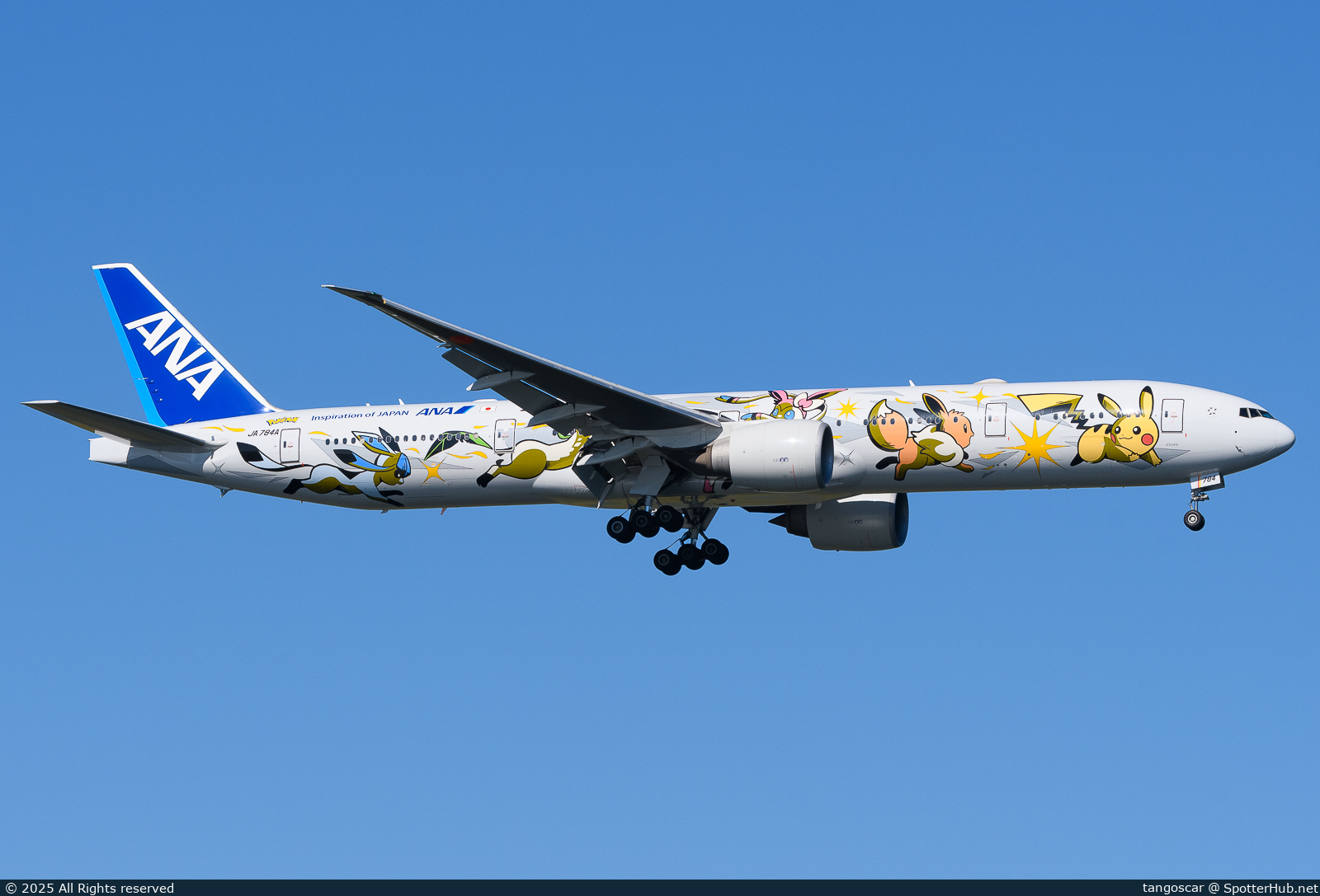 Photo of JA784A - Boeing 777-381(ER) operated by ANA All Nippon Airways