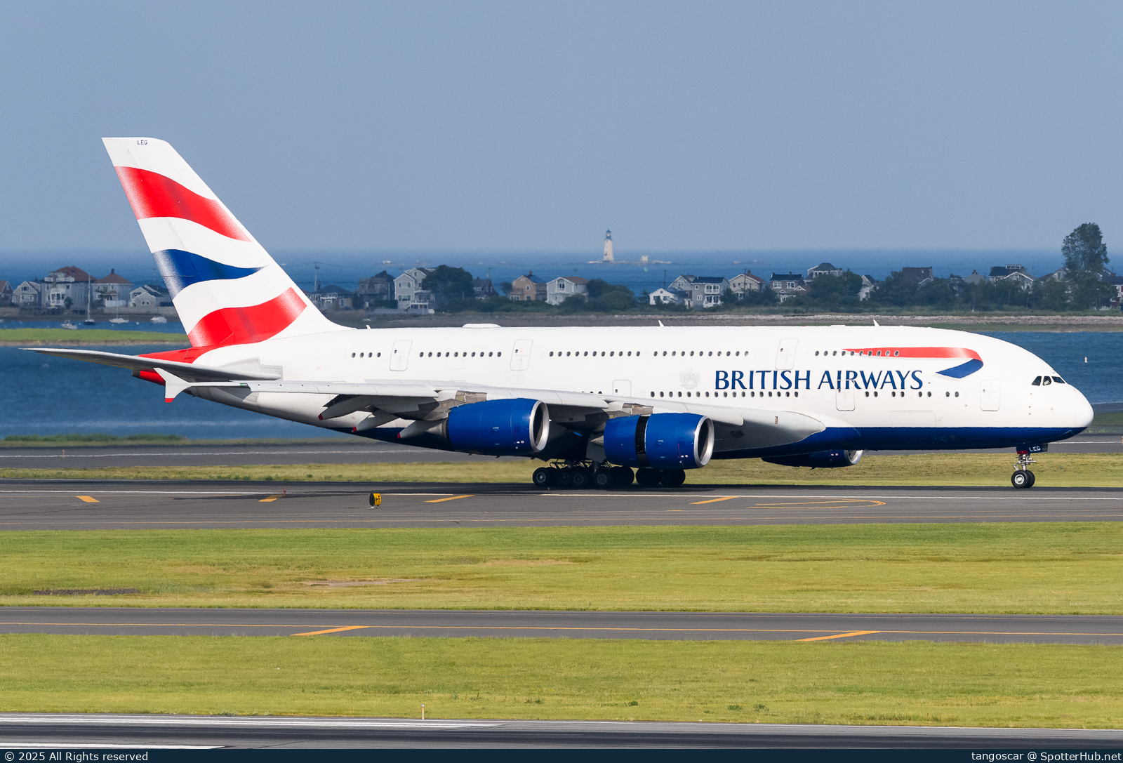 Photo of G-XLEG - Airbus A380-841 operated by British Airways
