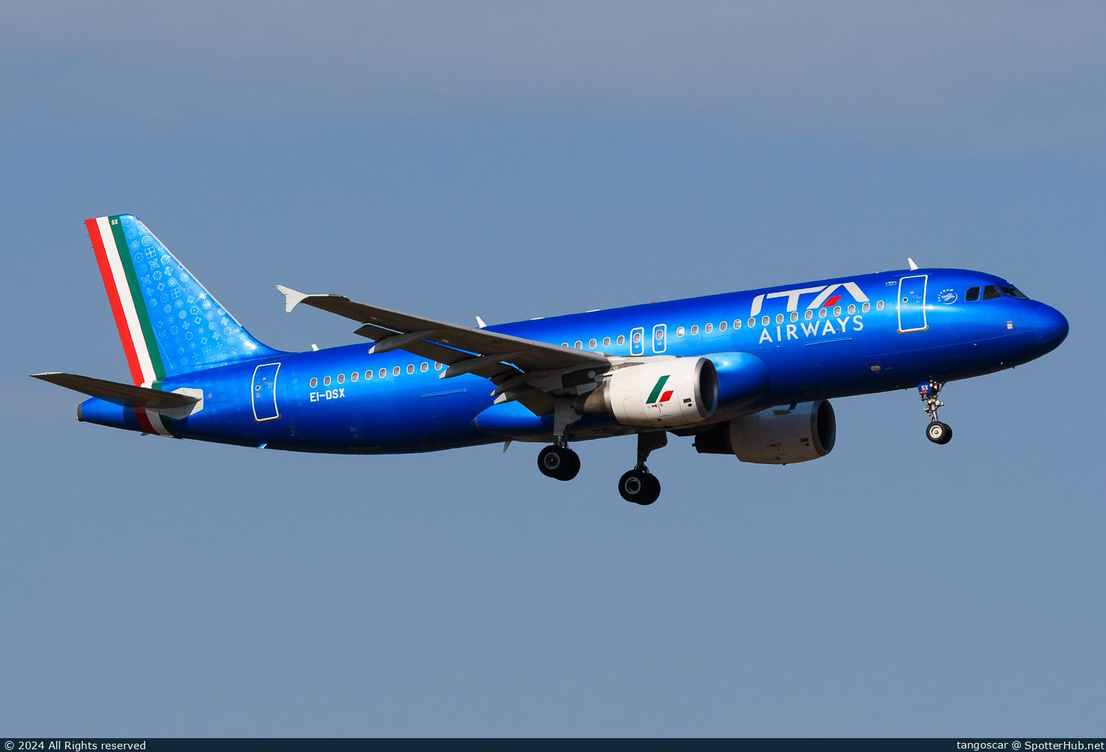 Photo of EI-DSX - Airbus A320-216 operated by ITA Airways